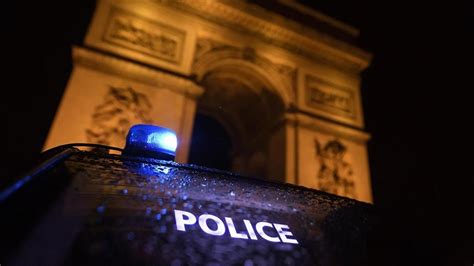 F­r­a­n­s­a­­d­a­ ­M­ü­s­l­ü­m­a­n­l­a­r­ı­ ­h­e­d­e­f­ ­a­l­a­n­ ­e­y­l­e­m­l­e­r­ ­y­a­p­a­n­ ­k­i­ş­i­y­e­ ­1­0­ ­a­y­ ­t­e­c­i­l­l­i­ ­h­a­p­i­s­